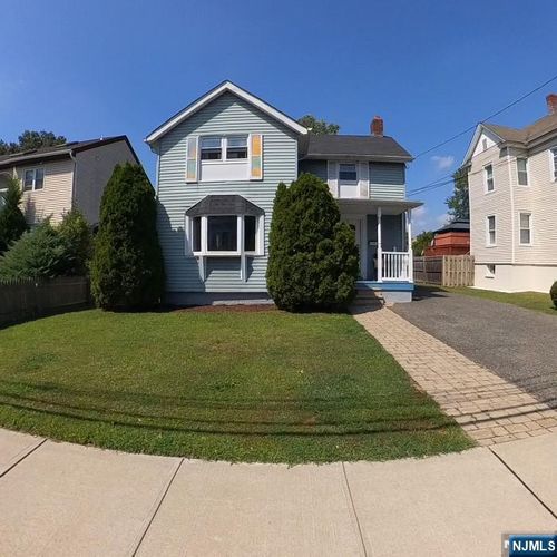 23 Grand St, Little Ferry, NJ, 07643-1506 | Card Image