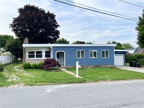 5 Gano Ave, Johnston, RI, 02919-2110 | Card Image