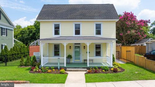 111 Chestnut St, MILTON, DE, 19968-1411 | Card Image