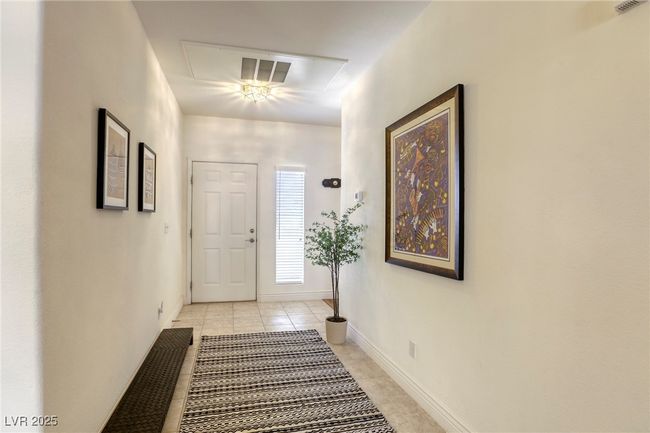 UNIT-203 - 10553 Pine Pointe Ave, Condo with 2 bedrooms, 2 bathrooms and null parking in Las Vegas NV | Image 5
