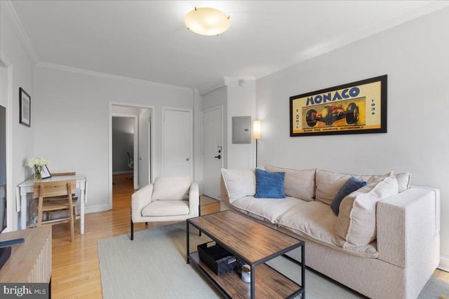 APT-402 - 3028 Wisconsin Ave Nw, Condo with 2 bedrooms, 2 bathrooms and null parking in WASHINGTON DC | Image 5