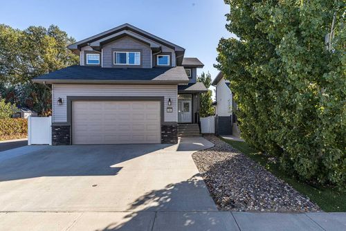 11 Sterling Link Se, Medicine Hat, AB, T1B4N2 | Card Image
