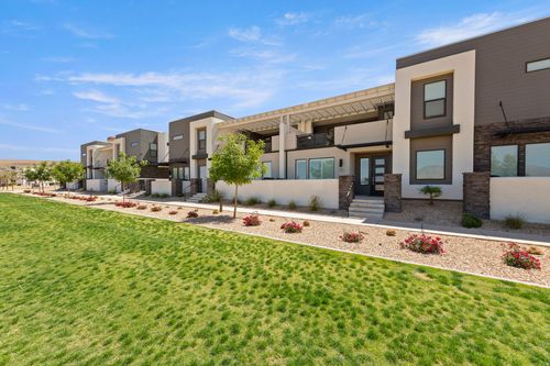 5416 S Aquamarine Ln, St. George, UT, 84790-2701 | Card Image