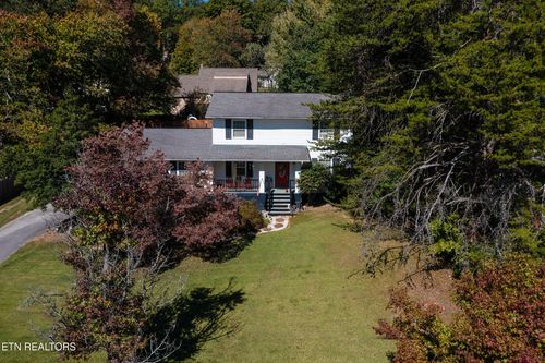 10117 Oak Creek Ln, Knoxville, TN, 37932-1630 | Card Image