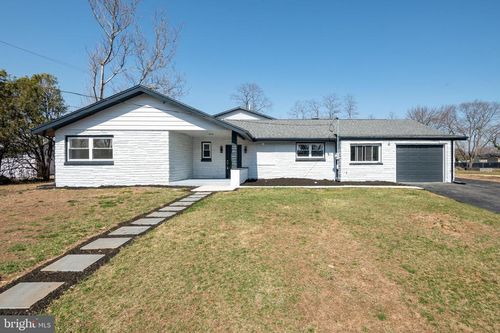 119 Marion Ave, CARLISLE, PA, 17013-1137 | Card Image