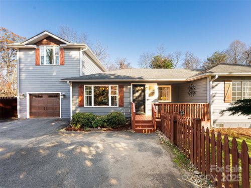 70 Wyatt St, Asheville, NC, 28803-1541 | Card Image