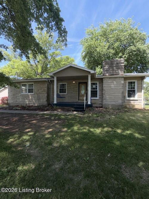 5605 Mockernut Ln, Louisville, KY, 40258 | Card Image