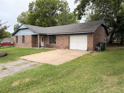 220 S 15th St, Collinsville, OK, 74021-3038 | Card Image