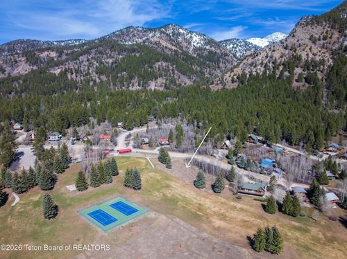 115 Vista East Dr, Star Valley Ranch, WY, 83127-9040 | Card Image