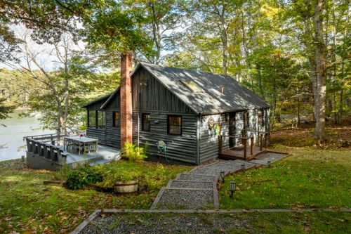 14 Wolf Road, Boothbay, ME, 04537 | Card Image