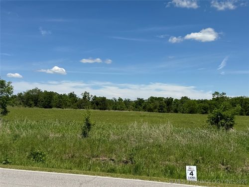 4 S 4200 Rd, Claremore, OK, 74019 | Card Image