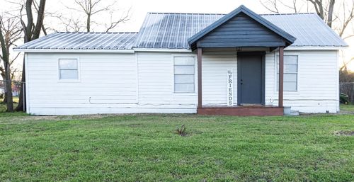 608 E Navasota St, Groesbeck, TX, 76642-1540 | Card Image
