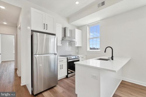 apt-302-2513 N Howard St, PHILADELPHIA, PA, 19133-4071 | Card Image