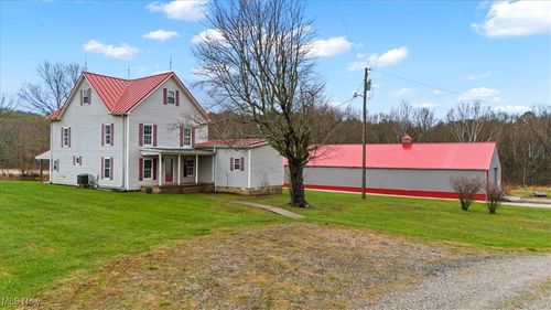 3006 N Cincinnati Ridge Rd, Coolville, OH, 45723-9708 | Card Image