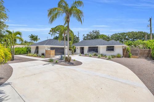 354 Country Club Dr, Tequesta, FL, 33469-1944 | Card Image