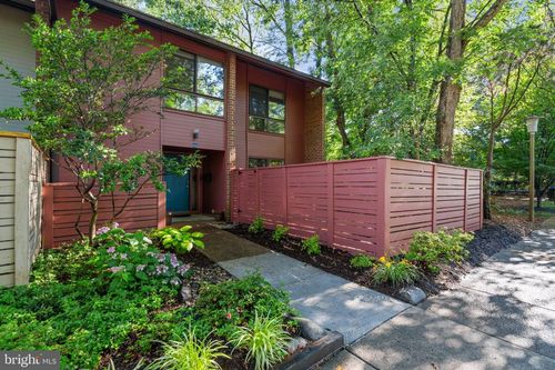11733 Indian Ridge Rd, RESTON, VA, 20191-3528 | Card Image