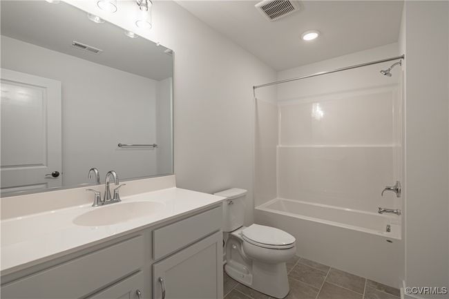Photo from Boone Homes Gallery; photo of similar home, not home for sale; upgrades shown | Image 22