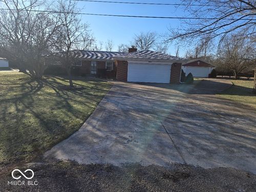 9401 W County Road 380 N, Gaston, IN, 47342-9747 | Card Image