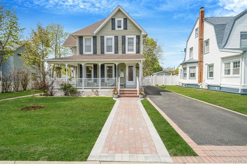 74 Maple Avenue, Brookhaven, NY, 11772 | Card Image