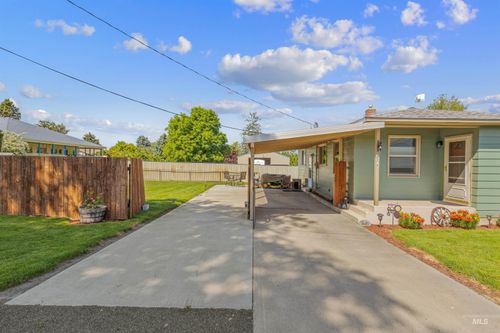 apt-b-627 Park Ave, Lewiston, ID, 83501-4652 | Card Image