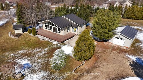 621823 7 Sideroad, Desboro, ON, N0H1K0 | Card Image