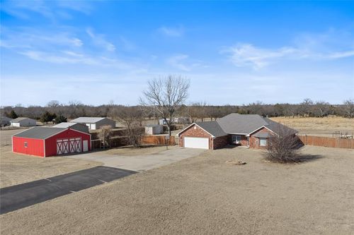1835 E Redbud Rd, Washington, OK, 73093-9253 | Card Image