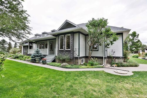 90013 Range Road 212, Lethbridge County, AB, T1J5N9 | Card Image