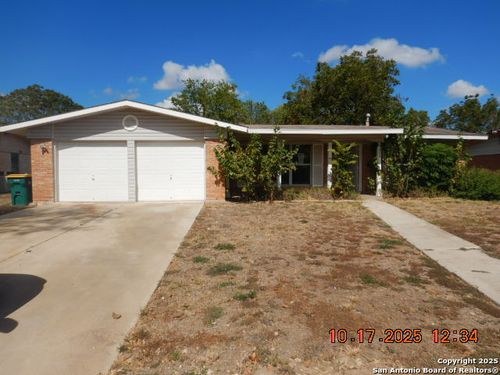 229 E Langley Blvd, Universal City, TX, 78148-4415 | Card Image