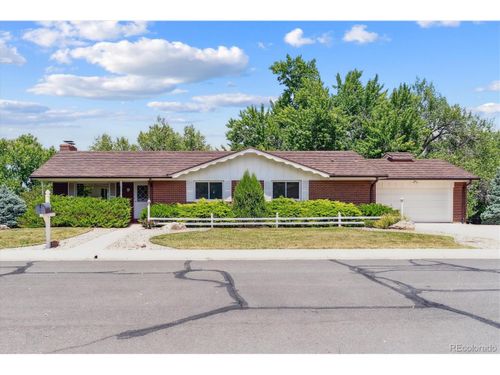 9 Rangeview Dr, Wheat Ridge, CO, 80215-6617 | Card Image