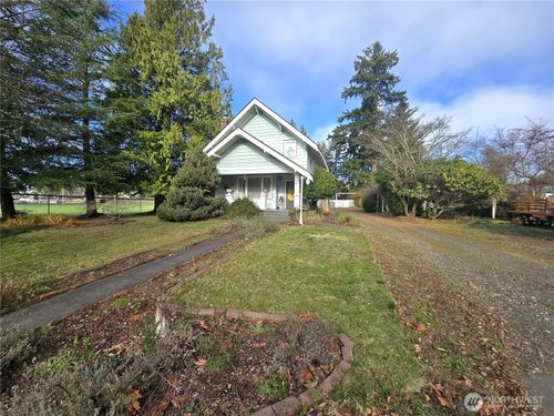 1008 E Pioneer Ave, Montesano, WA, 98563-4707 | Card Image