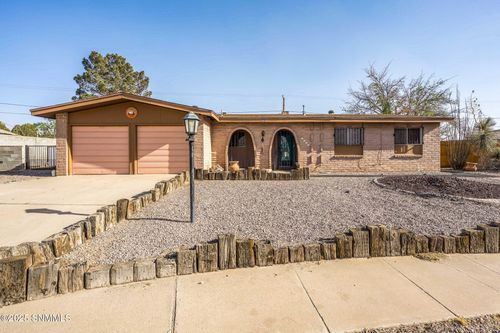 1812 Louise Cir, Las Cruces, NM, 88001-2012 | Card Image