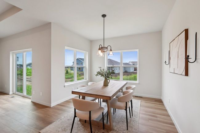 6639 Royal View Dr, Home with 3 bedrooms, 3 bathrooms and null parking in DEFOREST WI | Image 4