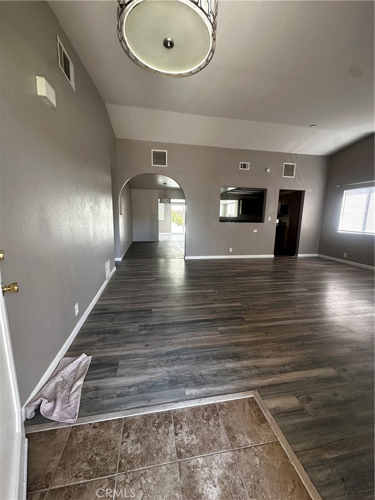 Residential Lease in Lancaster 2