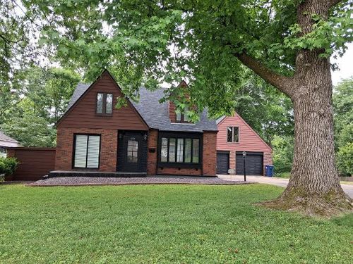 1809 Pace Ave, Mount Vernon, IL, 62864-2836 | Card Image