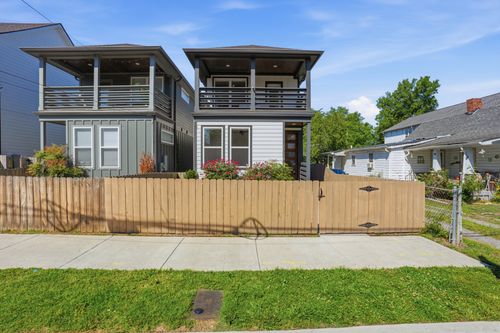 b-1911B 15th Ave N, Nashville, TN, 37208-1424 | Card Image