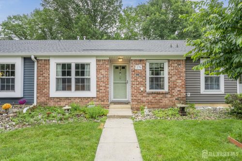 276 Constitution Cir, New Brunswick, NJ, 08902-3515 | Card Image