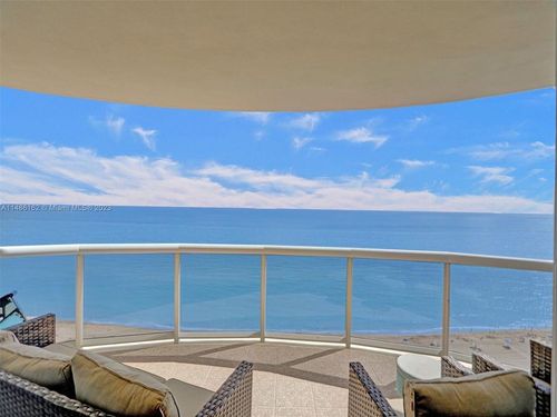 1805-17555 Collins Avenue, Sunny Isles Beach, FL, 33160 | Card Image