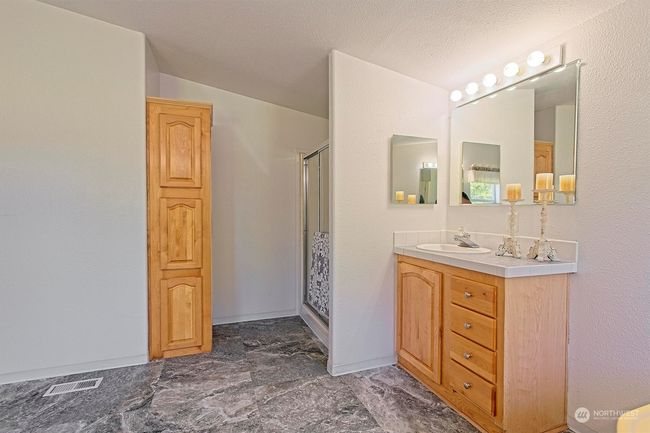 3933 Old Olympic Hwy, House other with 3 bedrooms, 3 bathrooms and 2 parking in Port Angeles WA | Image 29