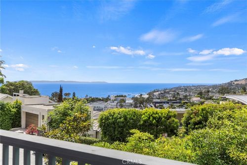 620 Temple Hills Dr, Laguna Beach, CA, 92651-2631 | Card Image