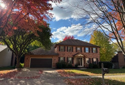 1105 Johnson Dr, Naperville, IL, 60540-8245 | Card Image