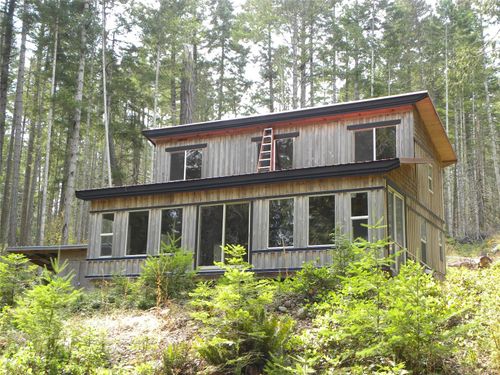 66 Spring Bay Rd, Lasqueti Island, BC, V0R2J0 | Card Image