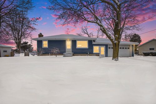 14905 8th Ave, Marne, MI, 49435-9602 | Card Image