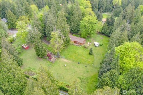 472 Iris Ln, Camano Island, WA, 98282-7693 | Card Image