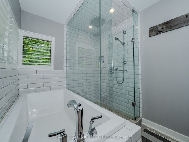 1911 Mortimers Point Rd, Home with 6 bedrooms, 3 bathrooms and 5 parking in Port Carling ON | Image 25