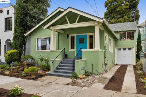 1827 Santa Clara Ave, Alameda, CA, 94501-2666 | Card Image