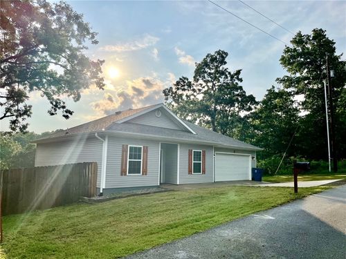 8 Horncastle Dr, Bella Vista, AR, 72714-4051 | Card Image