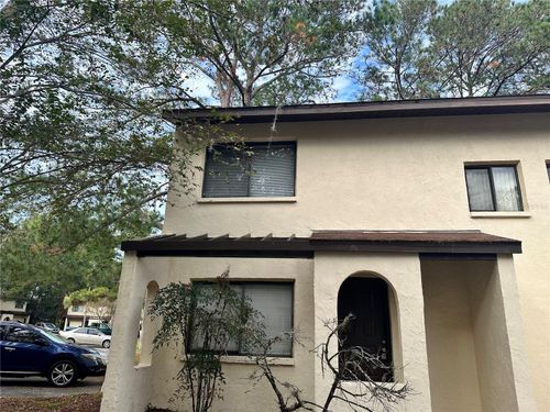 2001-2735 Sw 35th Pl, GAINESVILLE, FL, 32608-3285 | Card Image