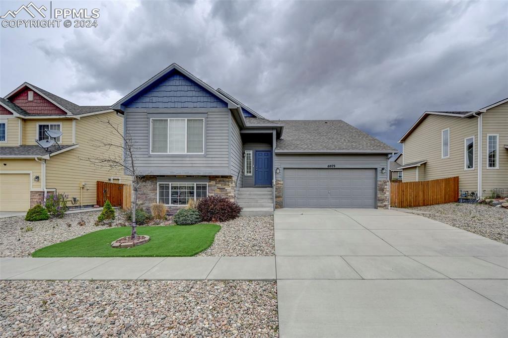Red Cardinal Loop, Colorado Springs, CO 80908