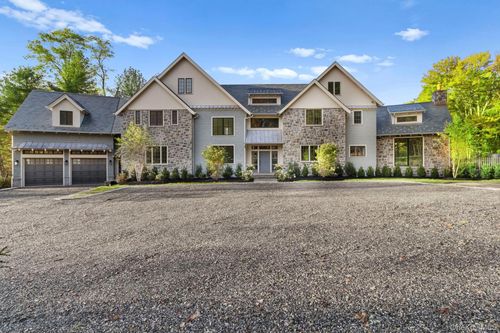 2 Barry Ct, Katonah, NY, 10536-3807 | Card Image