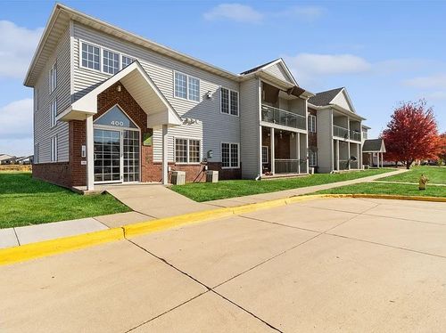 405-1345 Se Florence Dr, Waukee, IA, 50263-8319 | Card Image